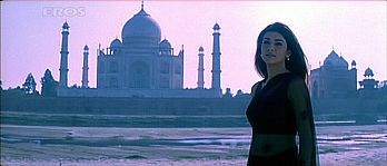 Song: Ishq Mein To - mit Sushmita Sen